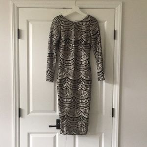 NWT Dress The Population mid-length sequin dress - size small